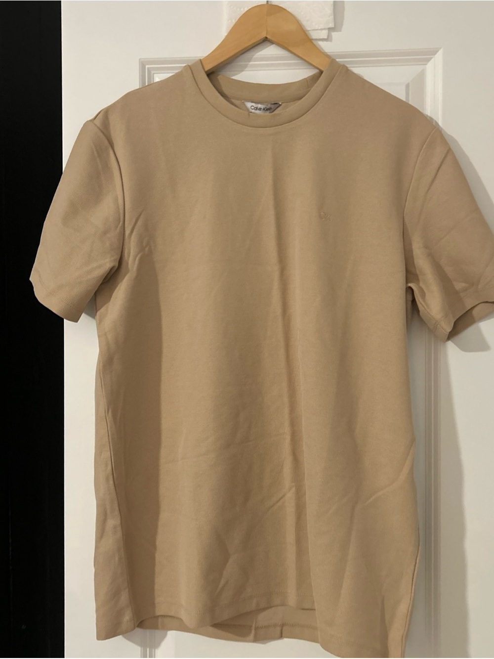 Calvin Klein Men's Waffle Tee- Medium- NWT- Irish Cream/Beige